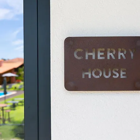 Apartment Cherry House In Viana Do Castelo Mazarefes