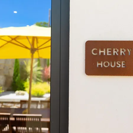 Apartment Cherry House In Viana Do Castelo Mazarefes
