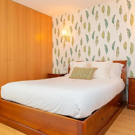 Cherry House In Viana Do Castelo